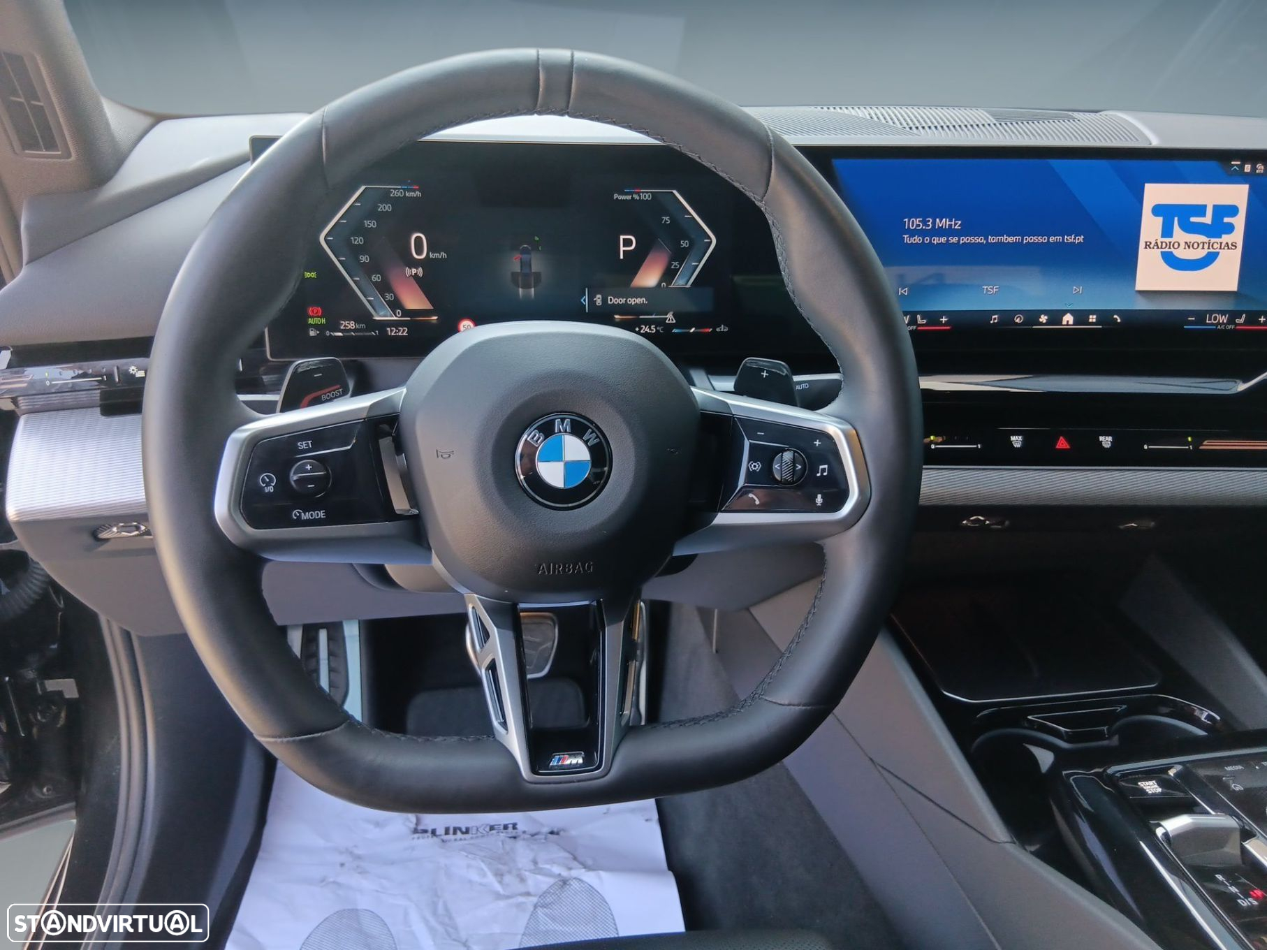 BMW 520 d Pack Desportivo M - 13