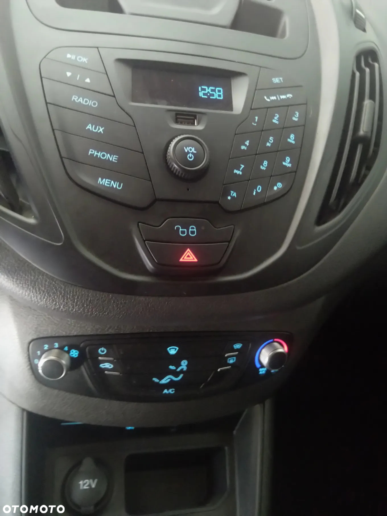 Ford Transit courier - 11