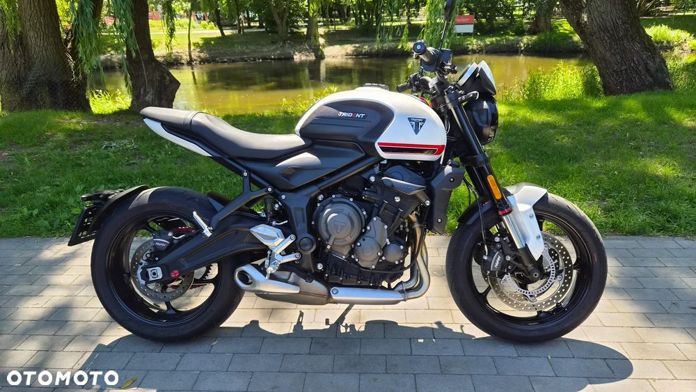 Triumph Trident - 2