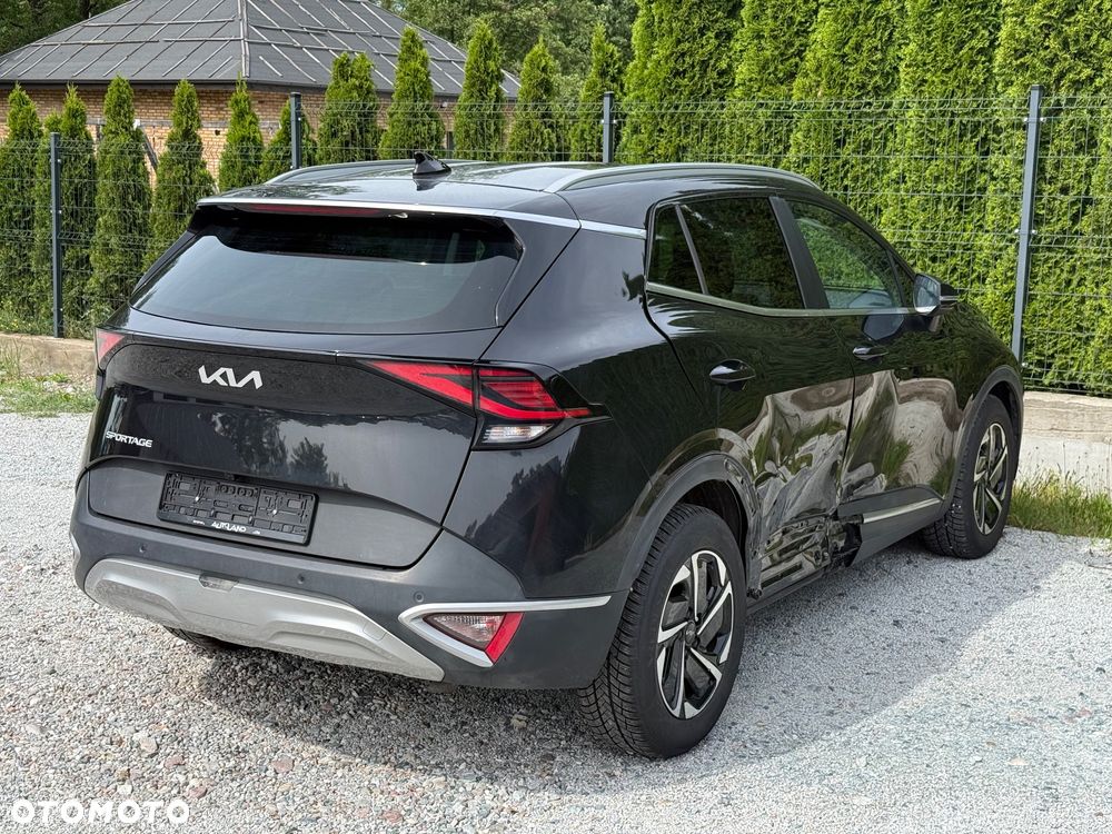 Kia Sportage 1.6 T-GDI 2WD Eco-Dynamics + (48V M-H) DCT Spirit - 9