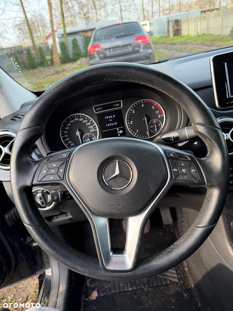 Mercedes-Benz Klasa B 180 CDI (BlueEFFICIENCY) 7G-DCT - 14