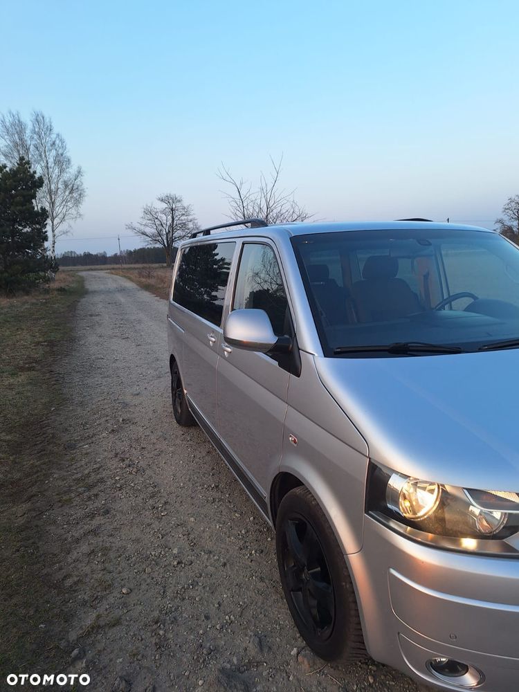Volkswagen Multivan - 5