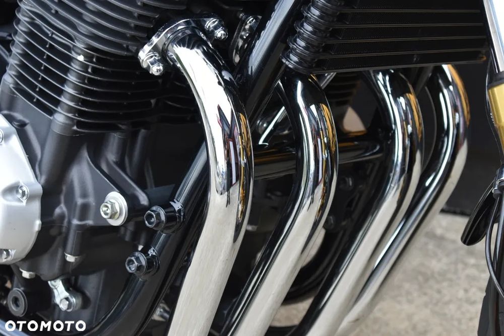 Honda CB - 38