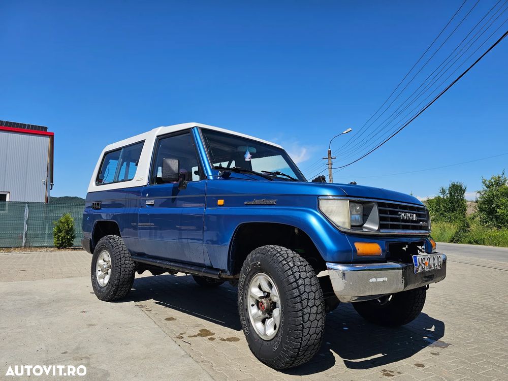 Toyota Land Cruiser - 3