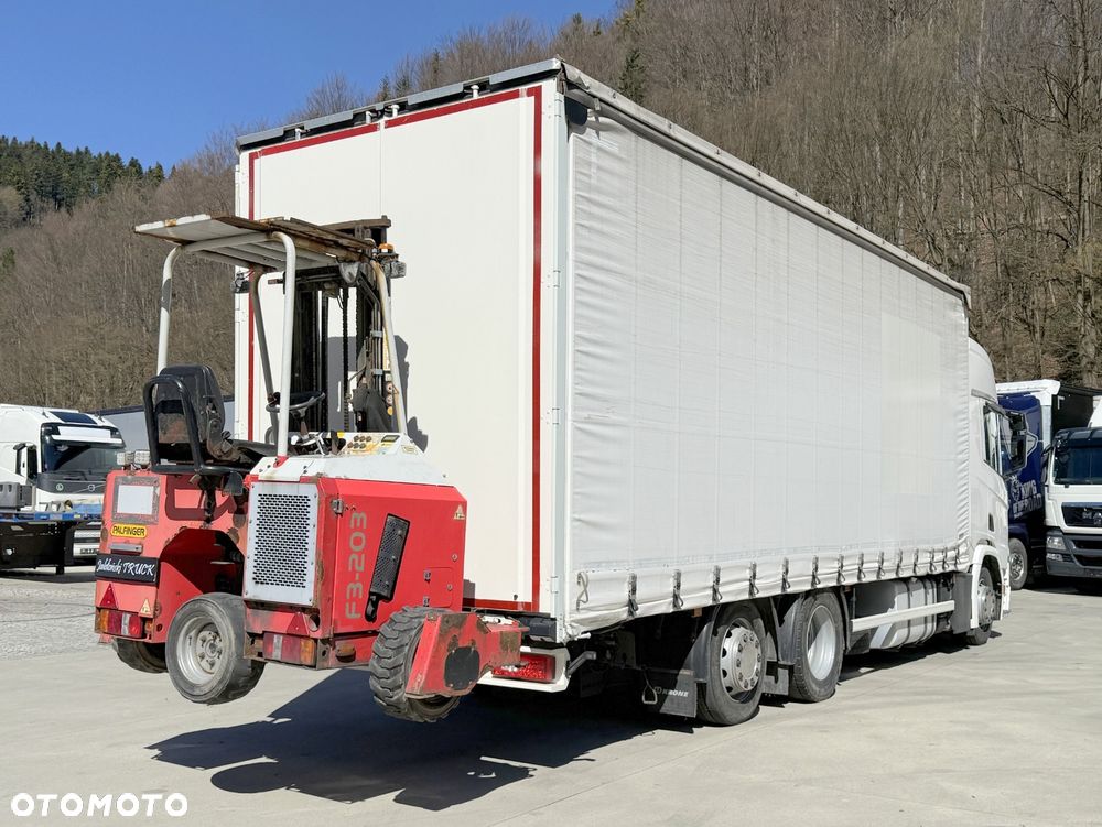 Scania R410 // 6x2 // 7,7m // Wózek Palfinger F3-203PX // Zawiesie // Dach podnoszony // Oś podnoszona // - 2