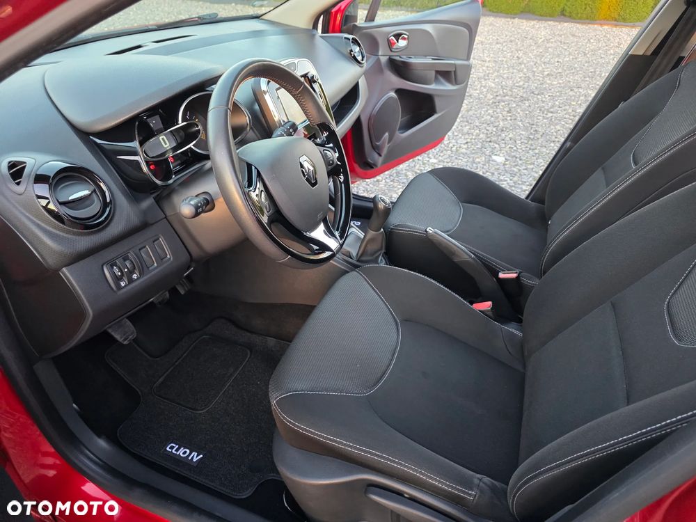 Renault Clio 1.2 16V 75 Life - 16