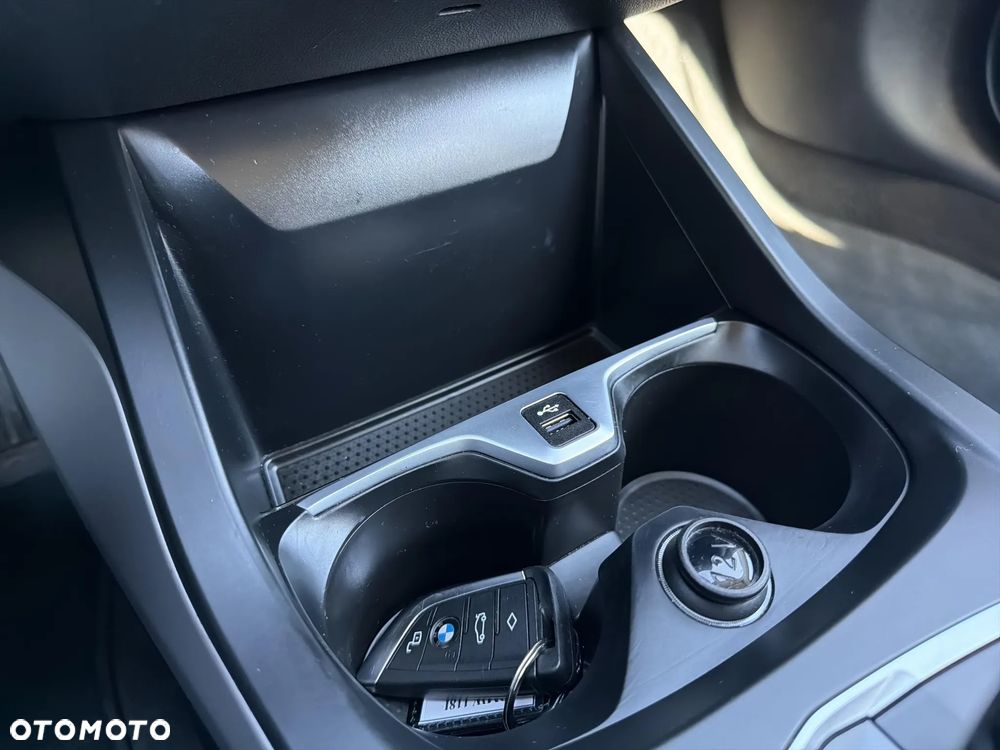 BMW Seria 1 118i Advantage - 16
