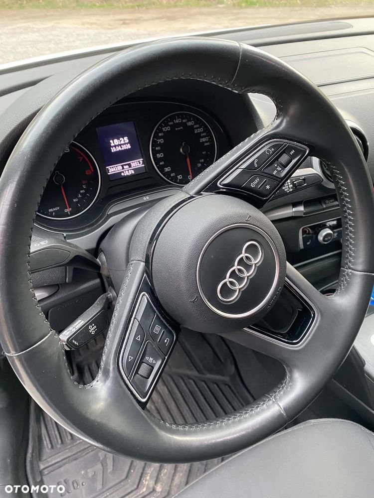 Audi A3 Limousine 1.5 TFSI Sport S tronic - 6