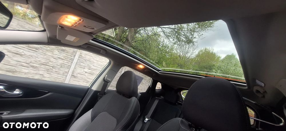 Nissan Qashqai 1.3 DIG-T N-Connecta - 15