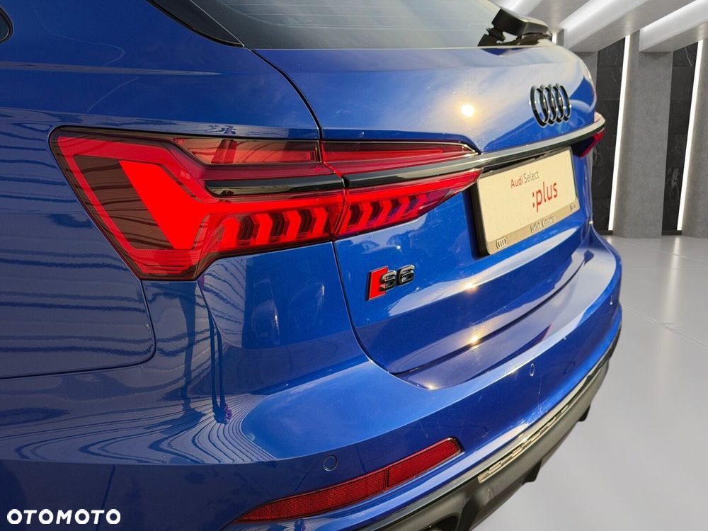 Audi S6 Avant - 10