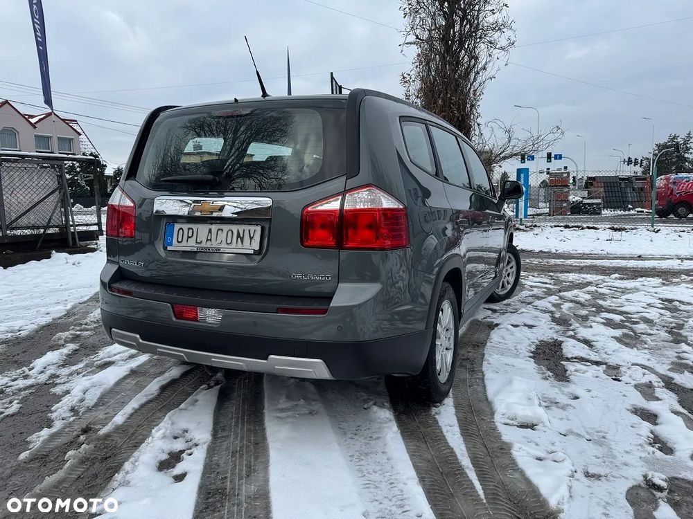 Chevrolet Orlando - 11