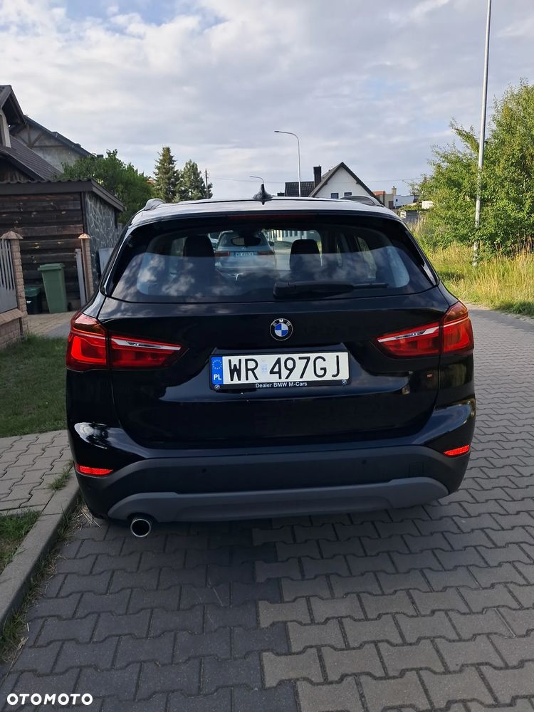 BMW X1 sDrive18i - 14