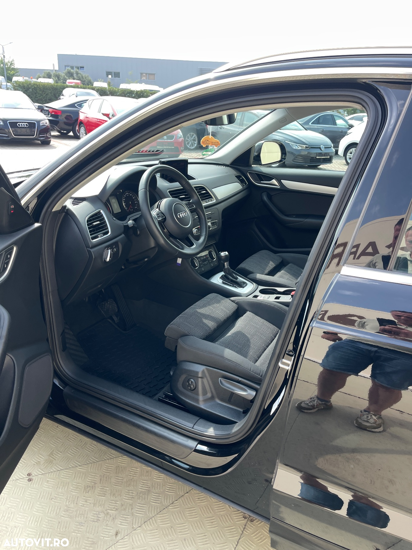 Audi Q3 2.0 35 TDI S tronic - 27