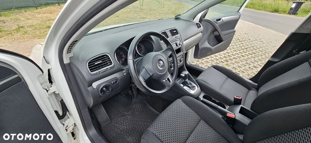 Volkswagen Golf 1.6 DSG Trendline - 9