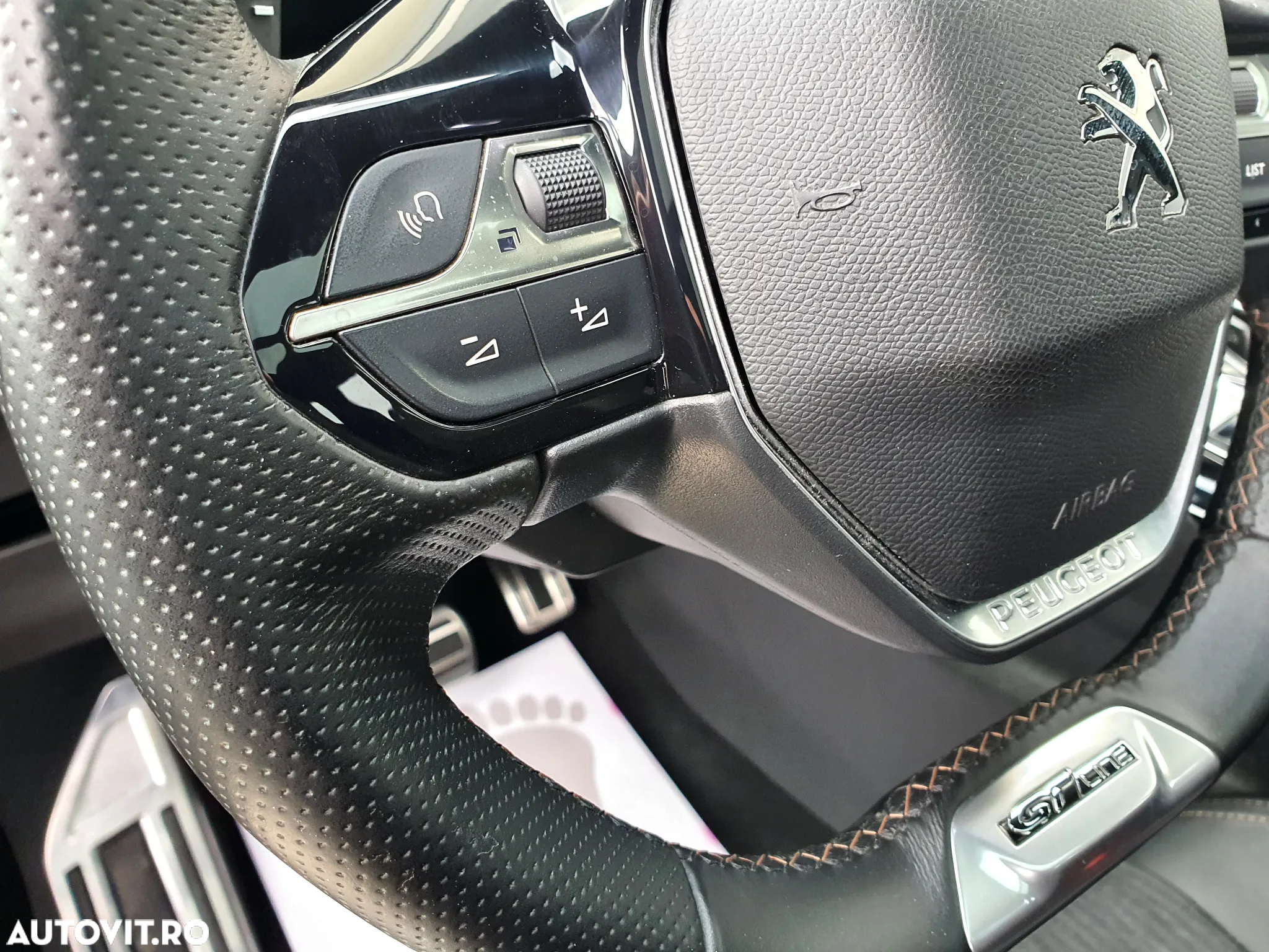 Peugeot 3008 PureTech 130 Stop & Start GPF EAT8 GT - 28