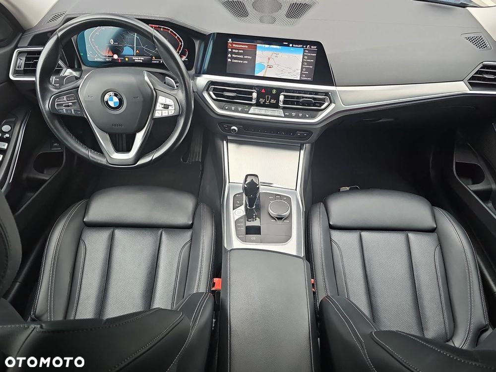 BMW Seria 3 - 25