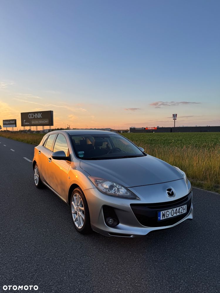 Mazda 3 1.6 Exclusive + - 12