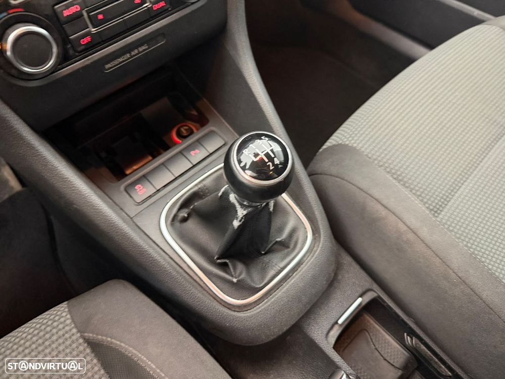 VW Golf Variant - 11