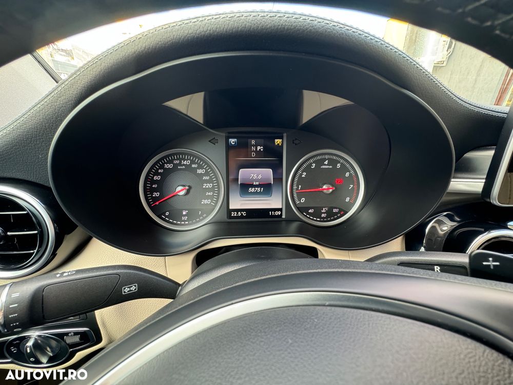 Mercedes-Benz GLC 250 4MATIC - 19