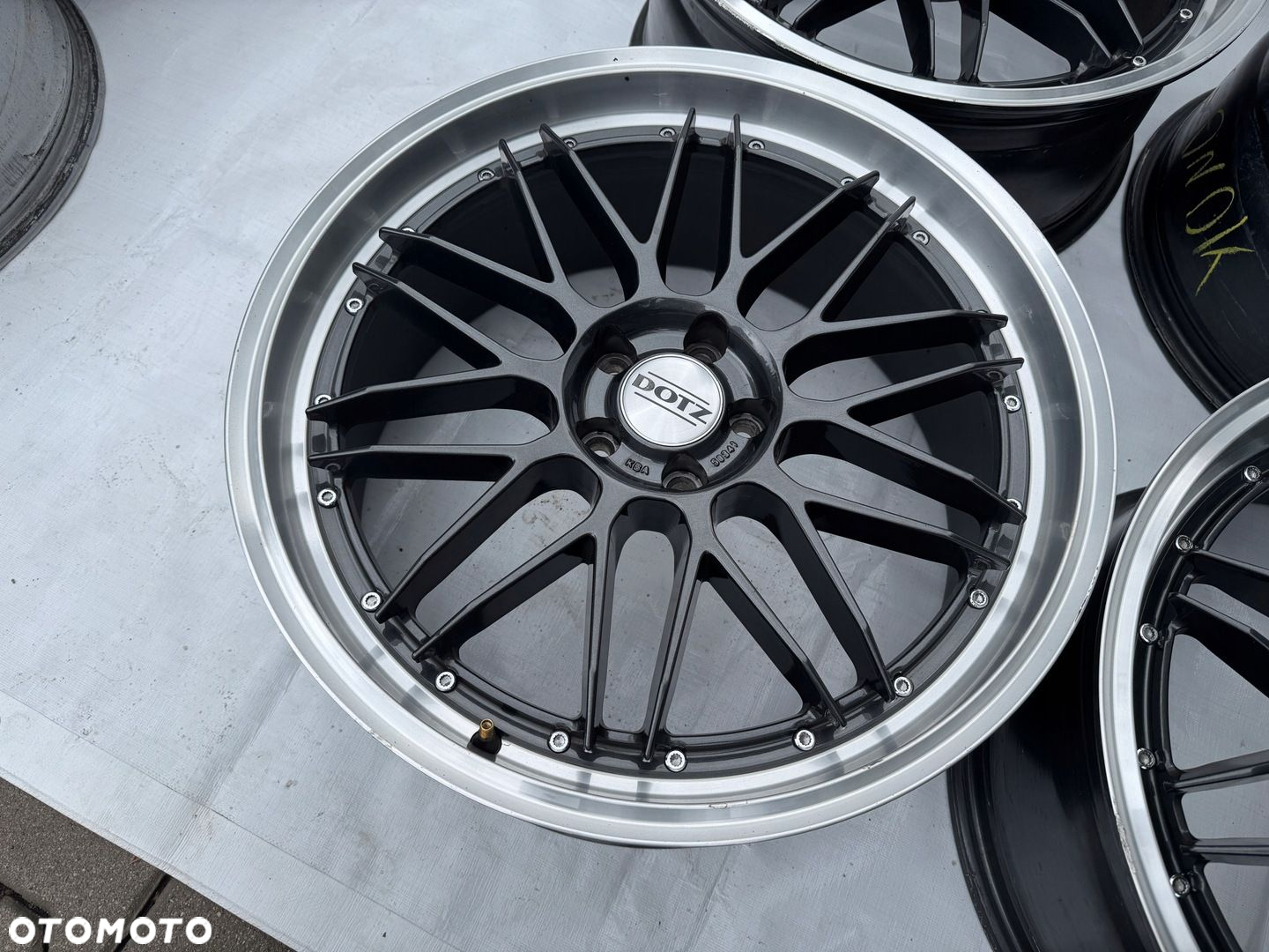 Felgi DOTZ Ford Volvo 5x108 8,5J 20cali ET40 617 - 6