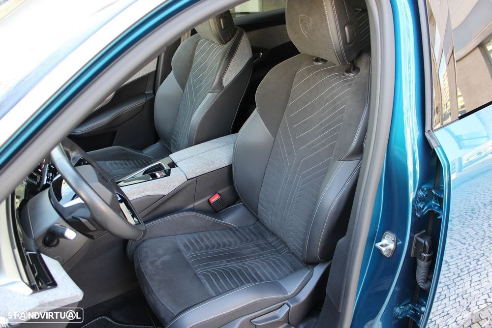 Peugeot E-3008 73 kWh GT - 18
