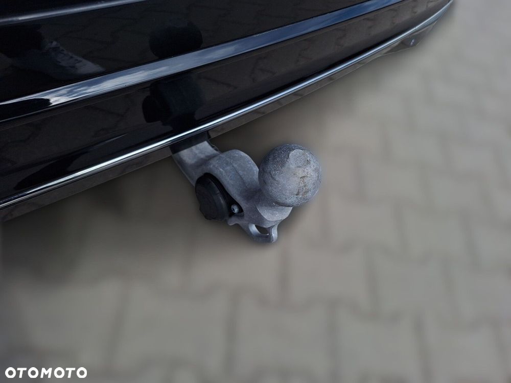 Volkswagen Passat - 28