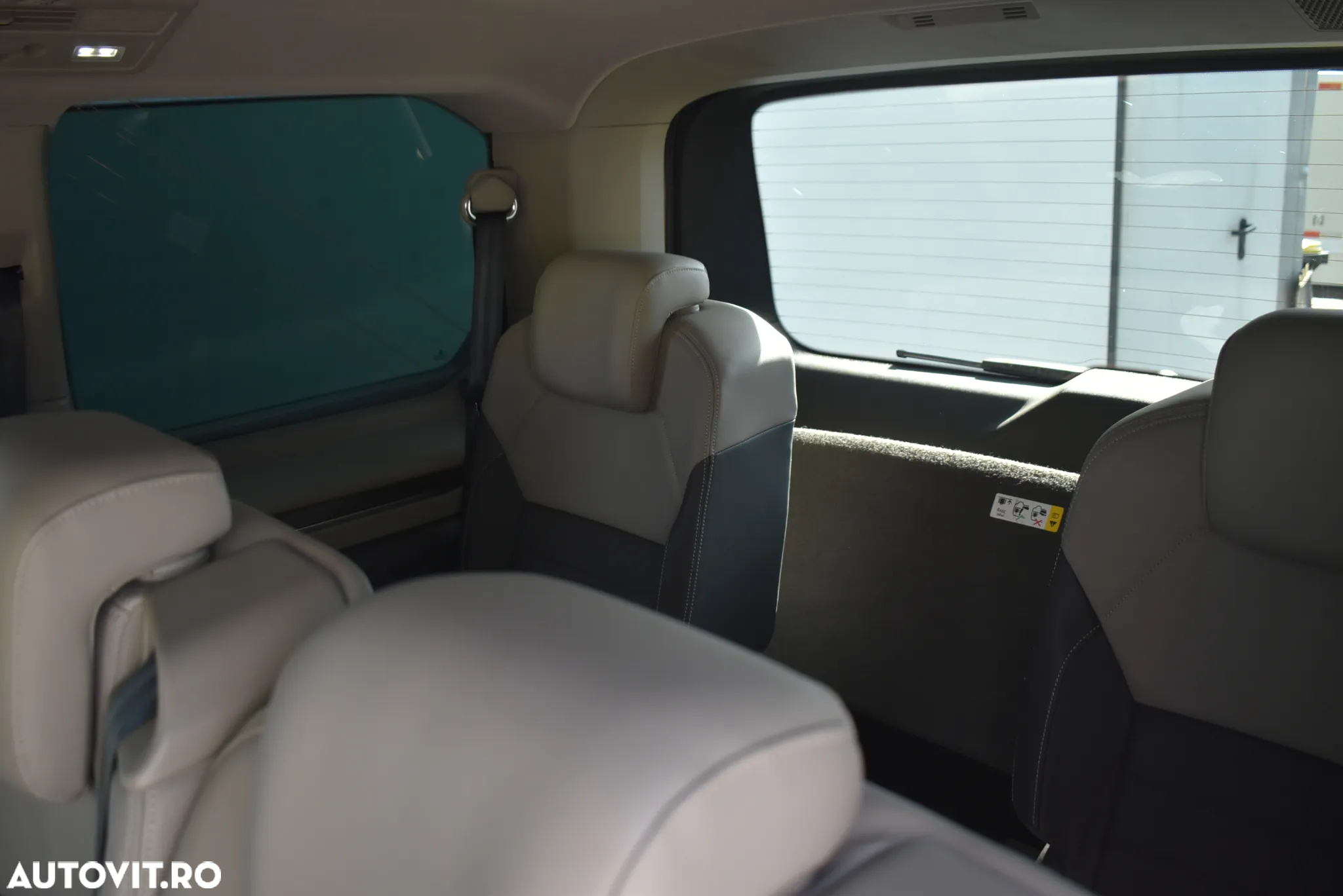 Volkswagen Multivan 2.0 TSI DSG 150KW Style - 6