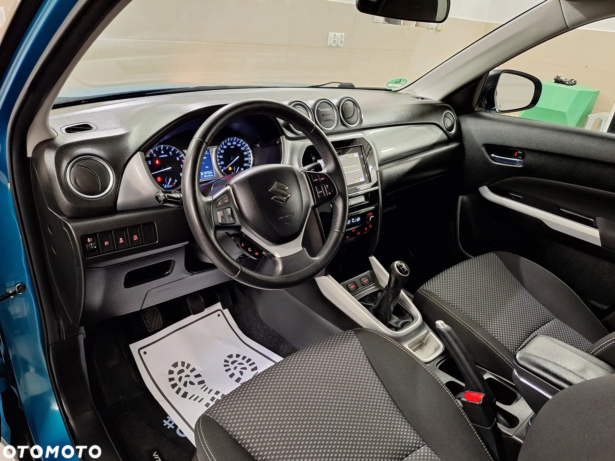 Suzuki Vitara 1.6 Premium 2WD - 17