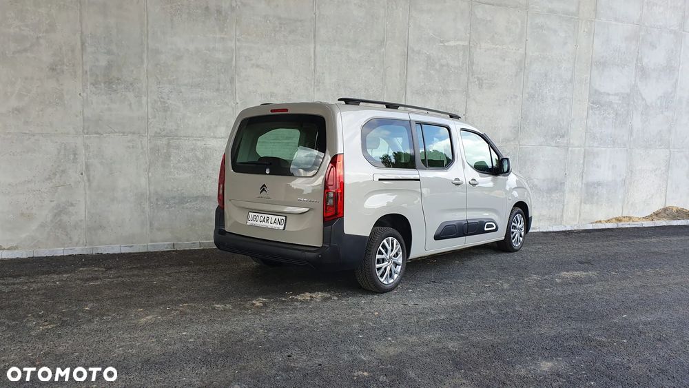 Citroën Berlingo XL PureTech 110 LIVE PACK - 3