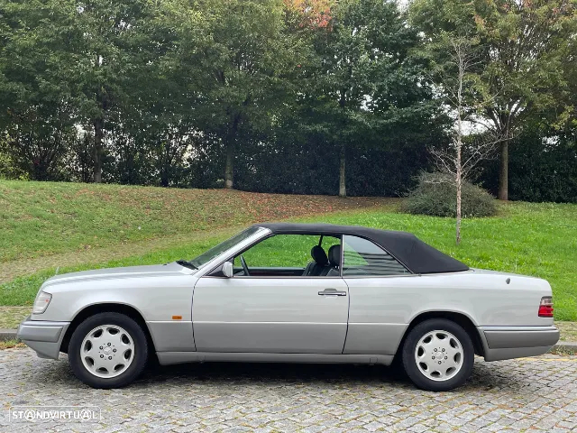 Mercedes-Benz E 200 Coupé - 3