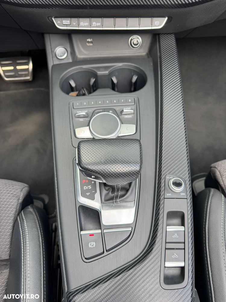 Audi A5 Cabrio 2.0 TFSI quattro S tronic - 28