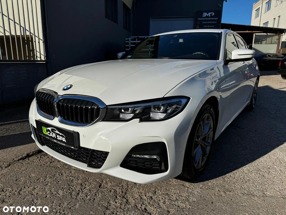 BMW Seria 3 318d M Sport - 17