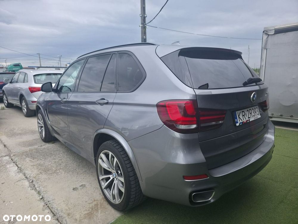 BMW X5 xDrive30d - 7