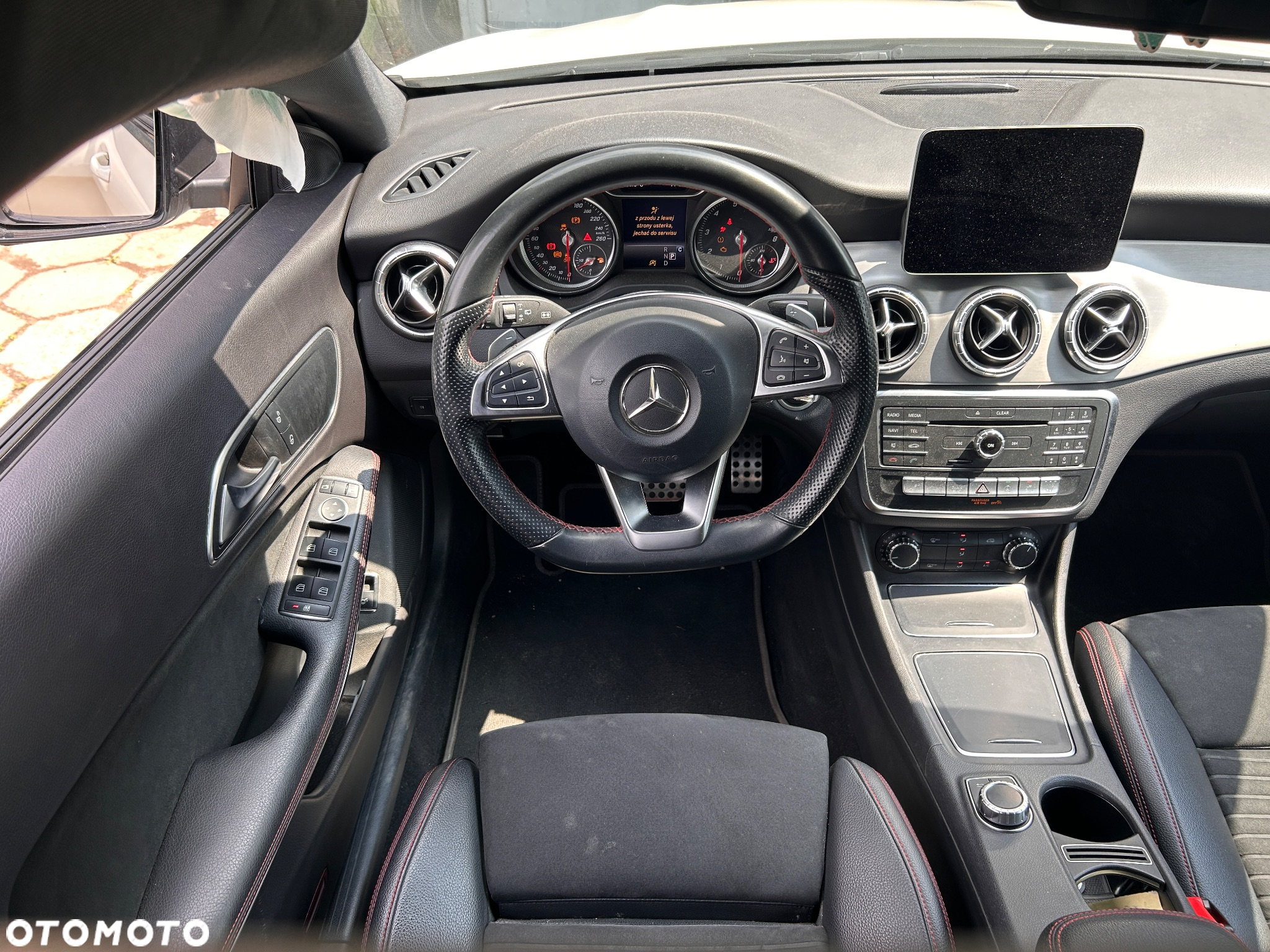 Mercedes-Benz CLA - 9