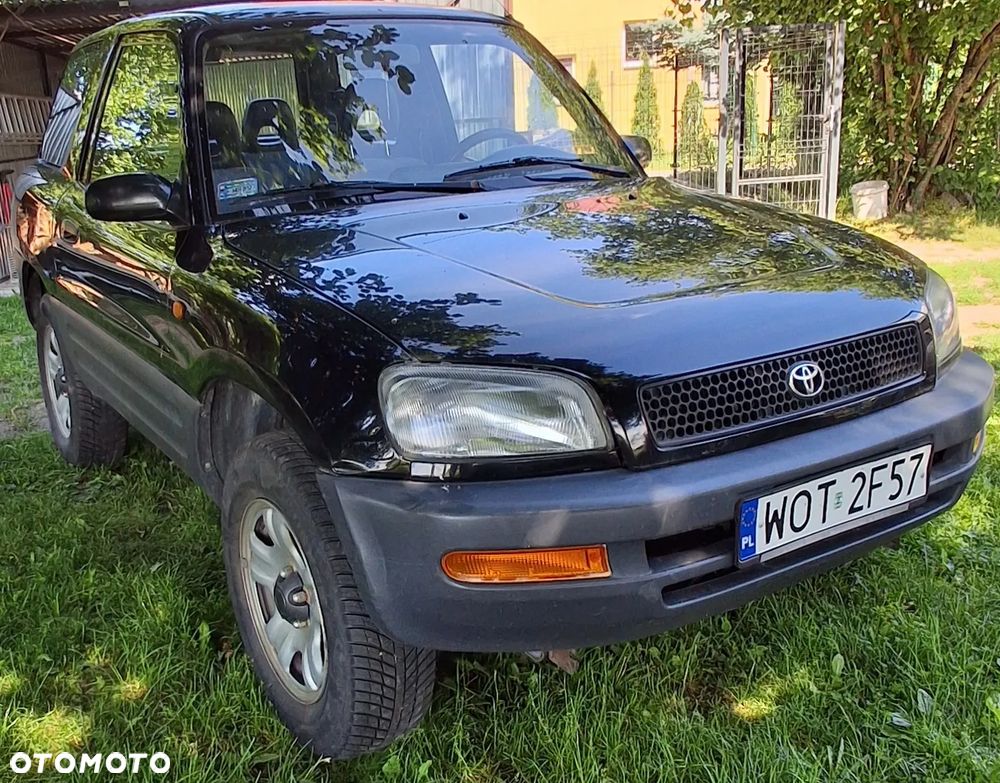 Toyota RAV4 2.0 - 4