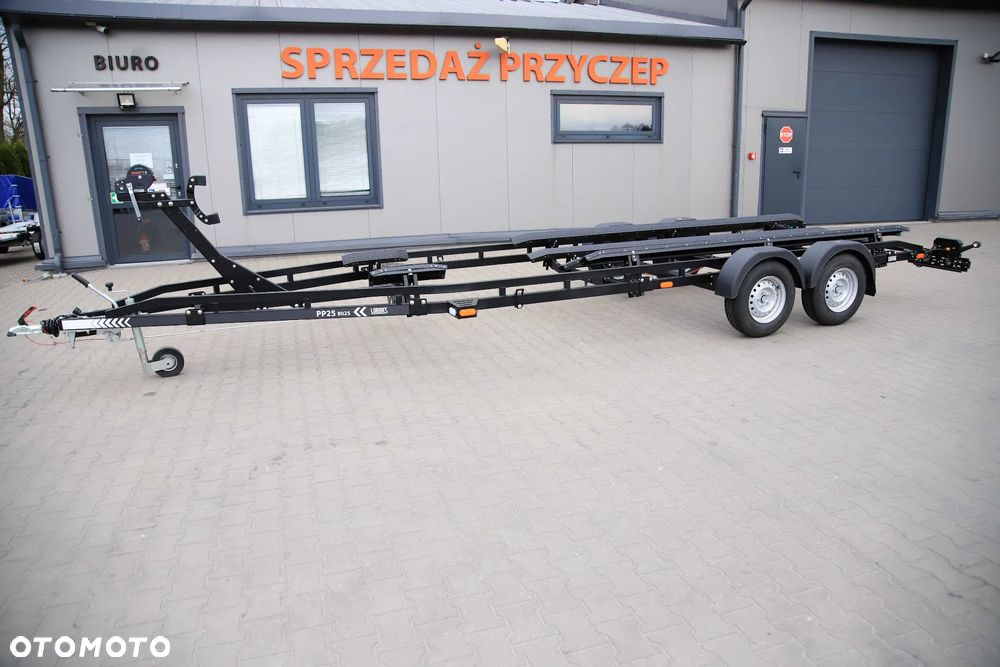 Lorries Przyczepa Podłodziowa PP25-8025 w Kolorze Czarnym Do Łodzi Max 7.8 M DMC 2700 kg Tylne Lampy LED - 2