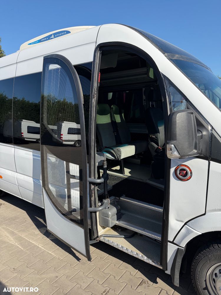 Mercedes-Benz Sprinter - 16