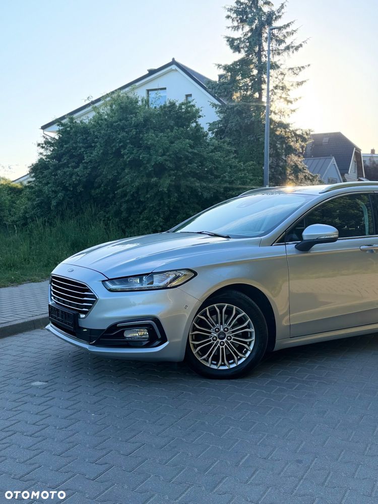 Ford Mondeo 2.0 EcoBlue Titanium - 11