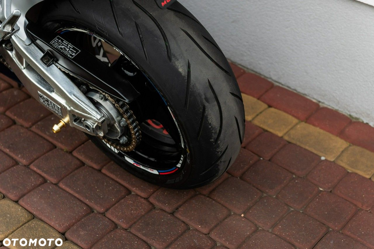 Honda CBR - 8