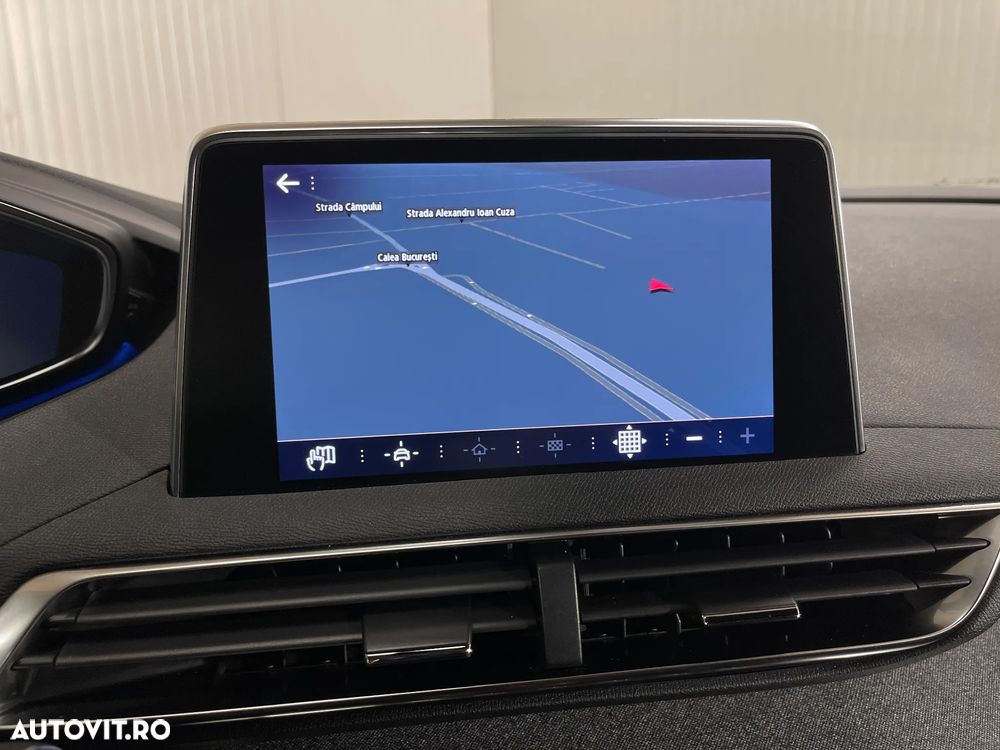Peugeot 5008 1.5 BlueHDI s&s EAT8 GT-Line - 22