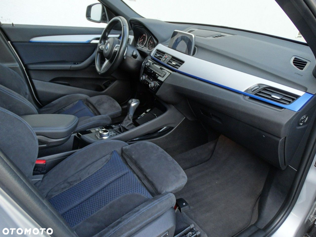 BMW X1 xDrive20i M Sport sport - 12