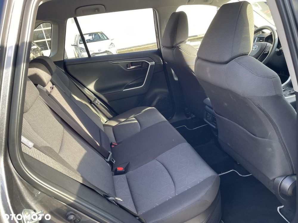 Toyota RAV4 - 13