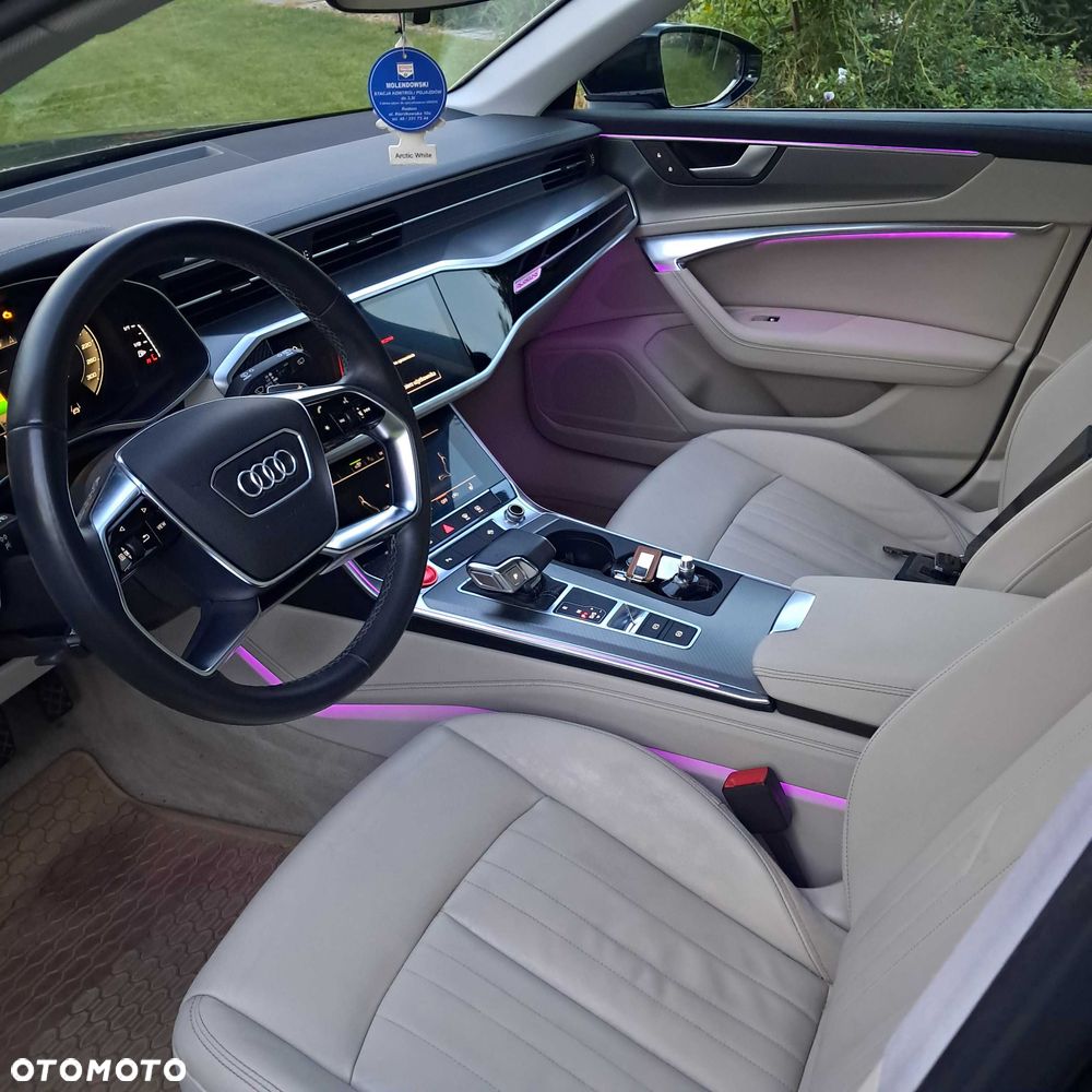 Audi A6 Avant - 8