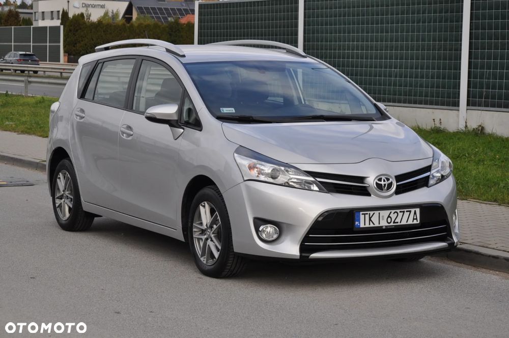 Toyota Verso 1.8 Premium MS - 13