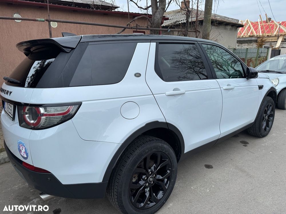 Land Rover Discovery Sport - 8