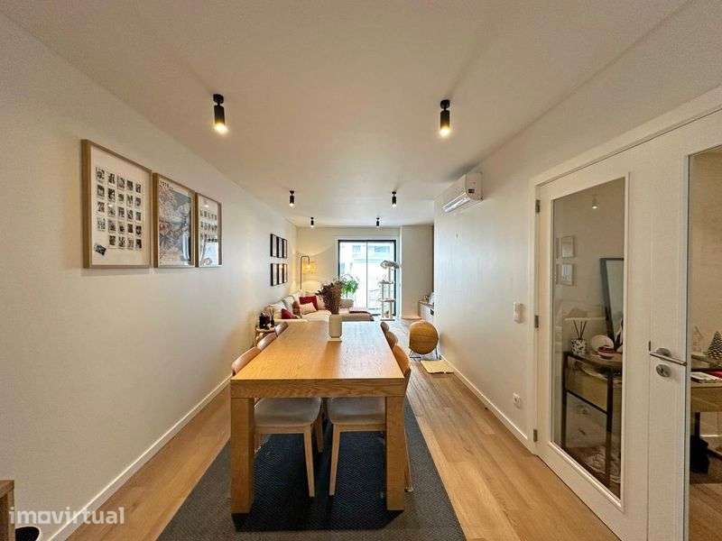 Apartamento T2 à venda na Avenida David Mourão-Ferreira, 42 - Grande imagem: 2/12