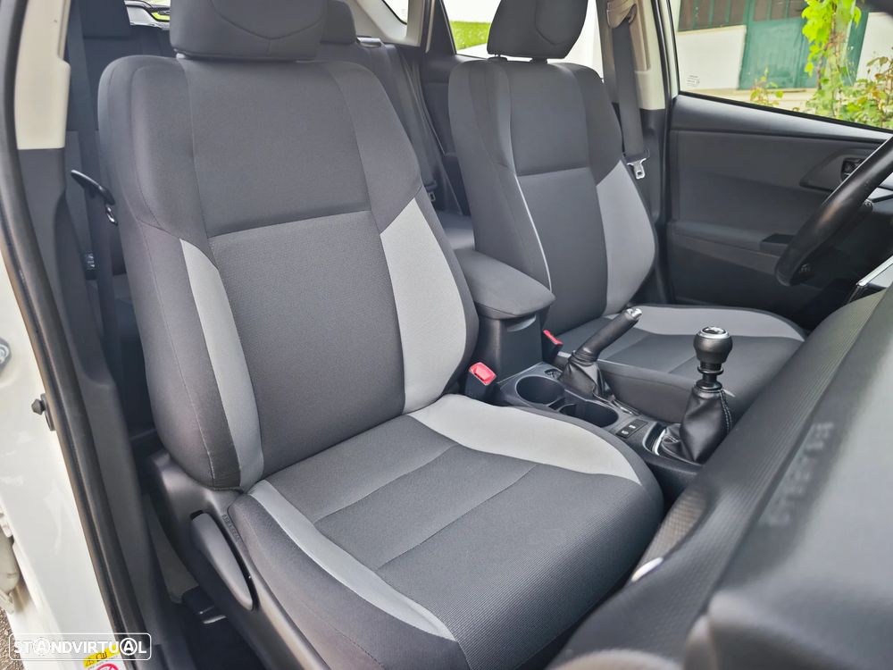 Toyota Auris 1.4 D-4D ACtive+AC - 10