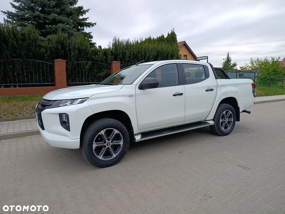 Mitsubishi L200 Pick Up 4x4 S&S Autm Double Cab Plus - 18