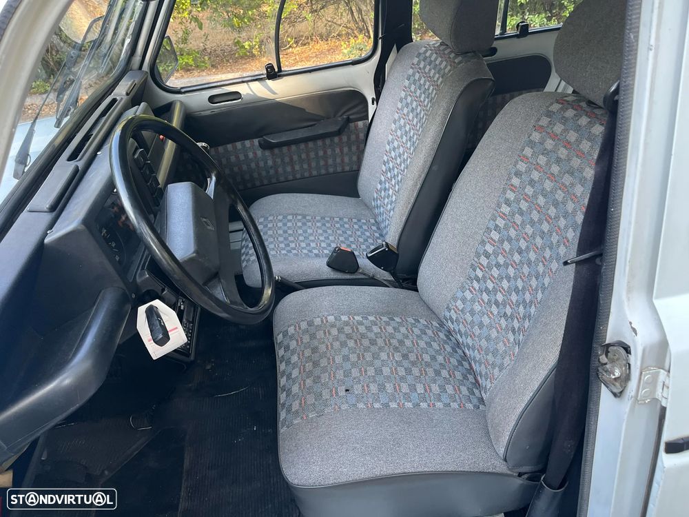 Renault 4 1.1 GTL - 16