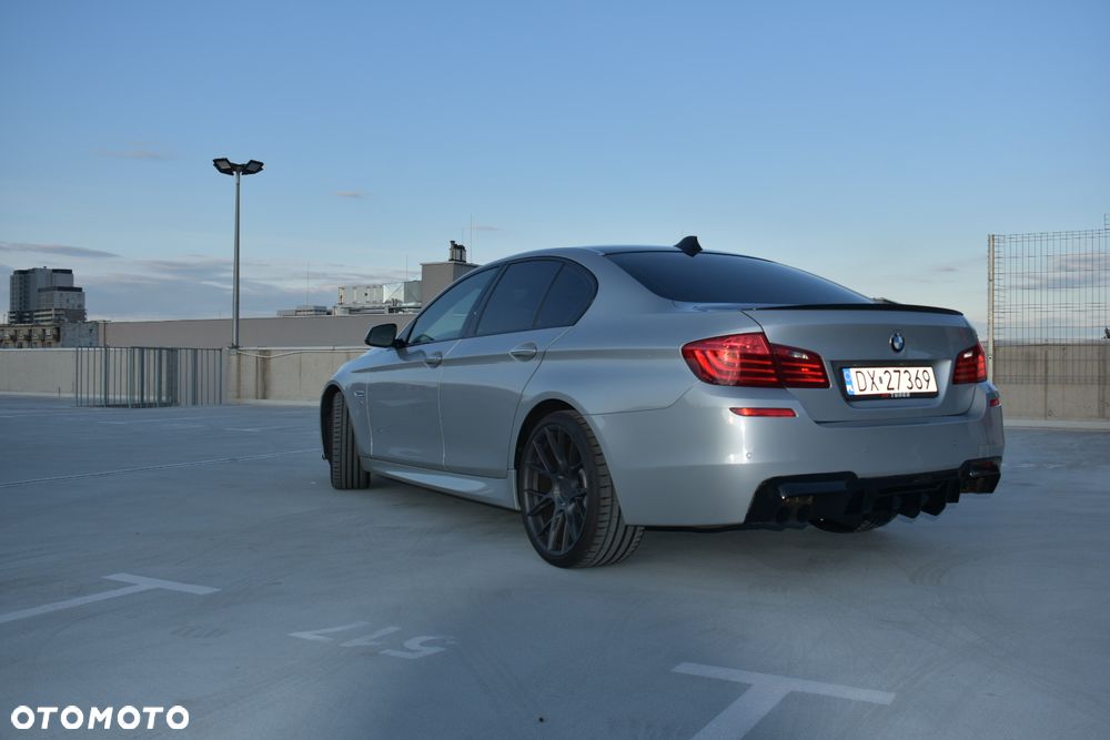 BMW Seria 5 530d xDrive - 6